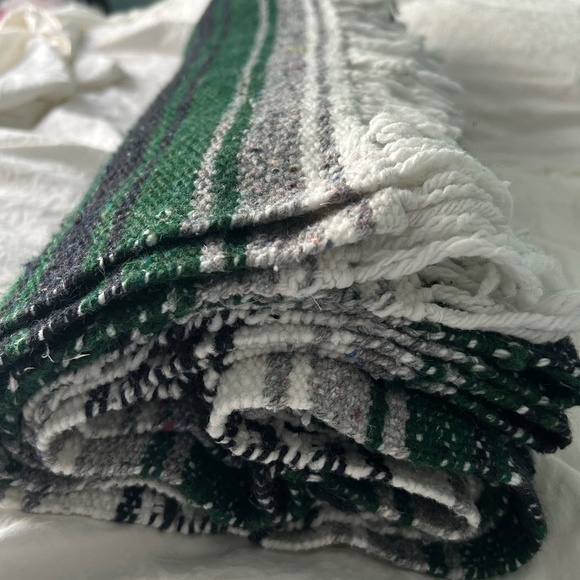 Mexican Throw Yoga Blanket Green/Gray EUC - Picture 1 of 4
